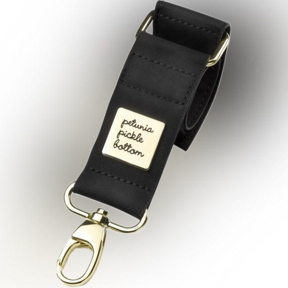 Petunia Picklebottom Valet Stroller Clip in Black Matte Leatherette - Picture 1 of 3